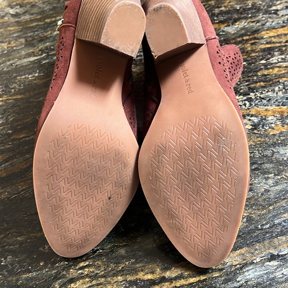 Violet and Red Jackie Bootie - Picture 5 of 5